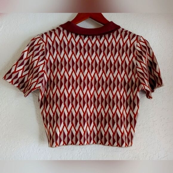 Miss Love polo crop top - Picture 2 of 7